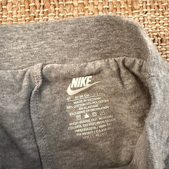 Nike Gray Cotton Ruffle Hem Girls Tennis Athletic Skort Skirt 3T - Picture 4 of 5